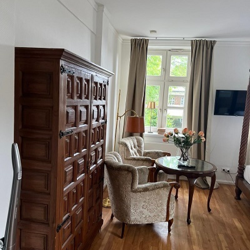 BoLA 25 günstig 2 Personen zentral Parkplatz