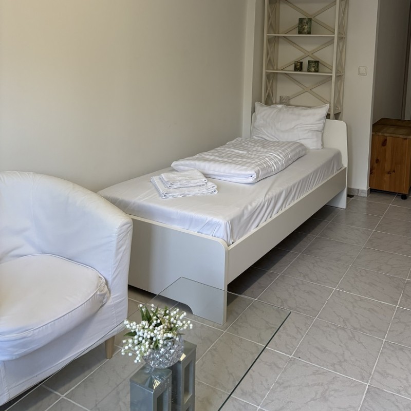 BoLA 39 Hamburg 1 Person günstig Küche Bad